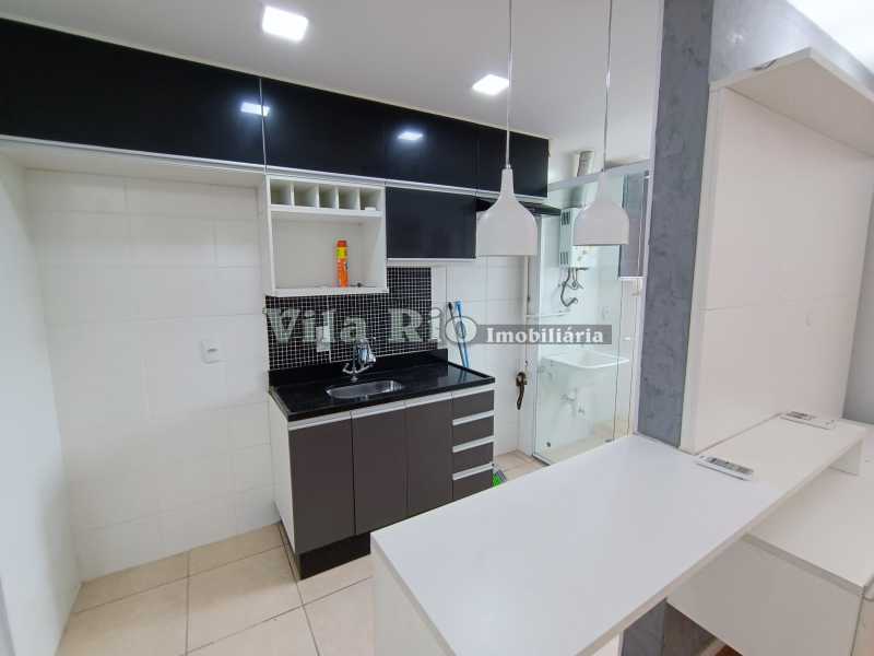 Conheça COZINHA 1-1 do imóvel - Apartamento 2 quartos para alugar Irajá, Rio de Janeiro - R$ 1.600 - VAP21059 - 5 COZINHA 1-1 - 5