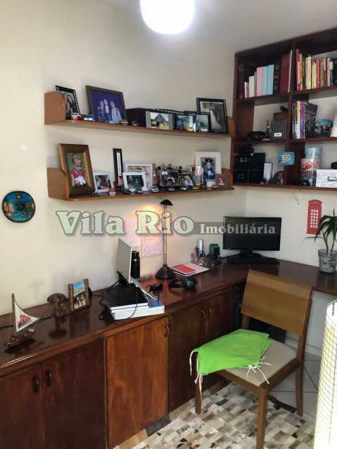 1.7 ESCRITORIO. - 7
