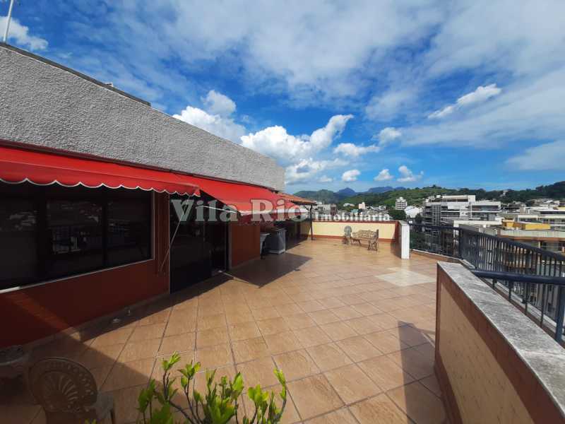 12.3 TERRAÇO. - 25