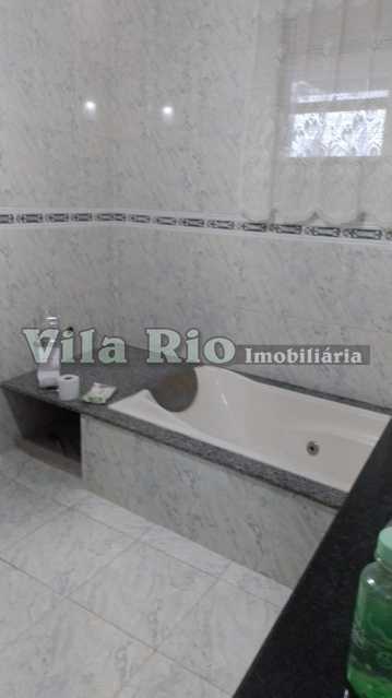 BANHEIRO SUÍTE 2. - 15
