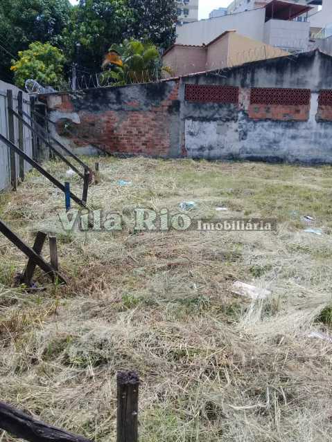 1.2 TERRENO. - 3