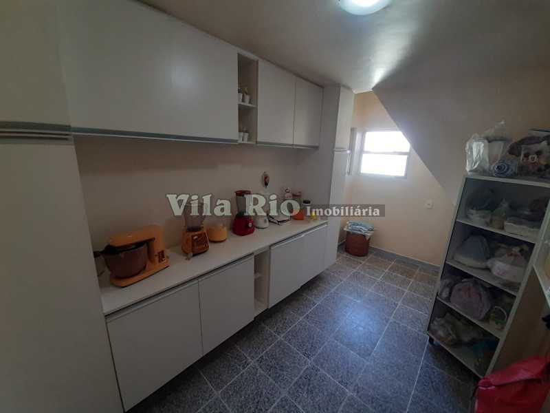 11.1 QUARTO DE EMPREGADA. - 22