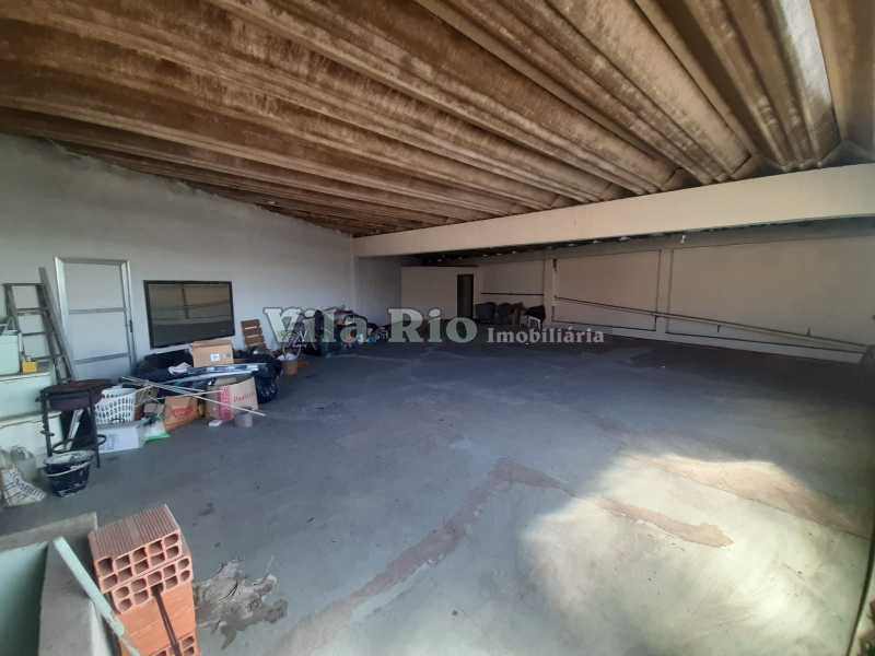 16.1 TERRAÇO. - 30