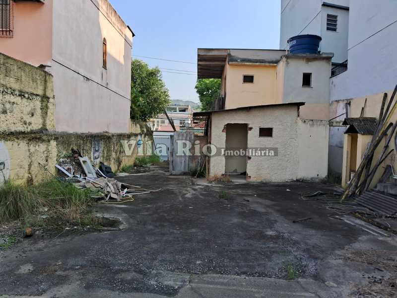2.2 Terreno com Casa Antiga na - 4