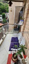 Varandão apartamento 03 quartos reformado na Vila Kosmos. - VAP30378