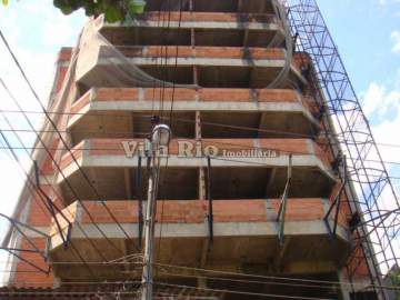 Terreno de 1.552m² com prédio inacabado em Jacarepaguá. - VTC00004