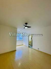 Apartamento dois quartos em Engenho da Rainha. - VAP21233