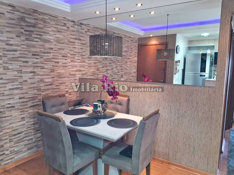 Conheça 1.3 Sala. do imóvel - Apartamento 03 quartos(1 suíte) Condomínio Bons Ventos. - VAP30385 - 3 1.3 Sala. - 3