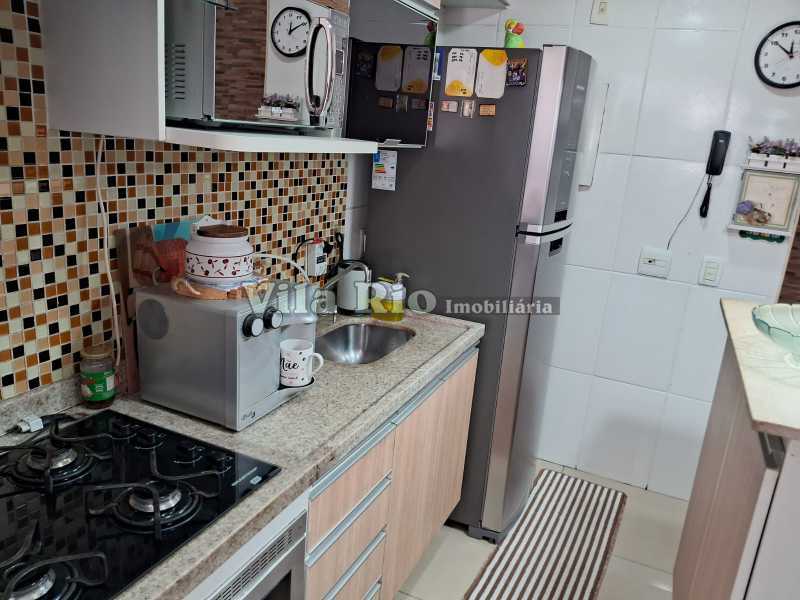 Conheça 5.3 Cozinha. do imóvel - Apartamento 03 quartos(1 suíte) Condomínio Bons Ventos. - VAP30385 - 5 5.3 Cozinha. - 5