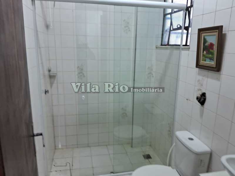 21.1 Banheiro - Casa de Fundos - 30