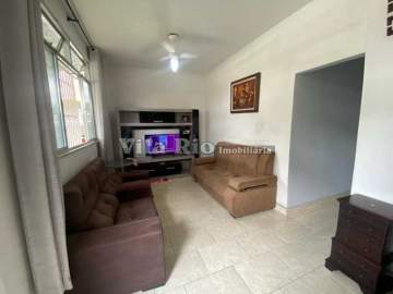 Casa de frente duas vagas, aceitando financiamento. - VCA20117