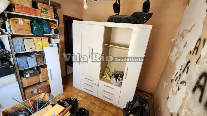 8 Quarto 2.1. - 8