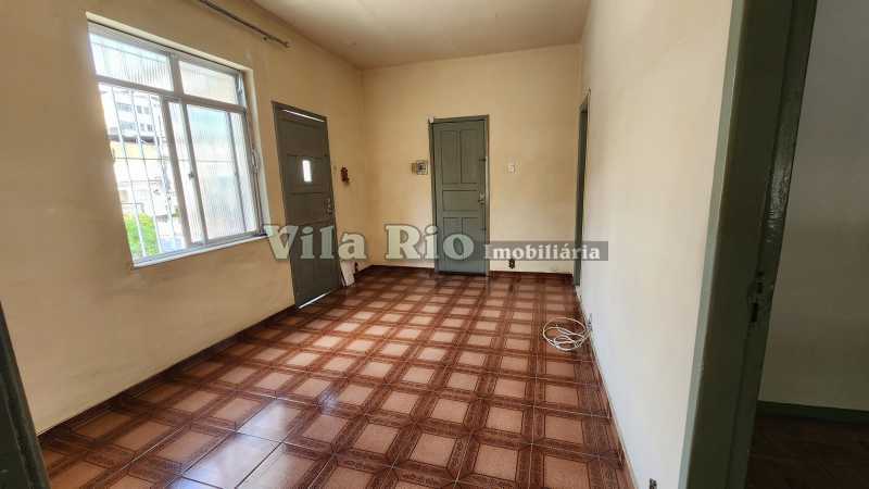 Sala - 4