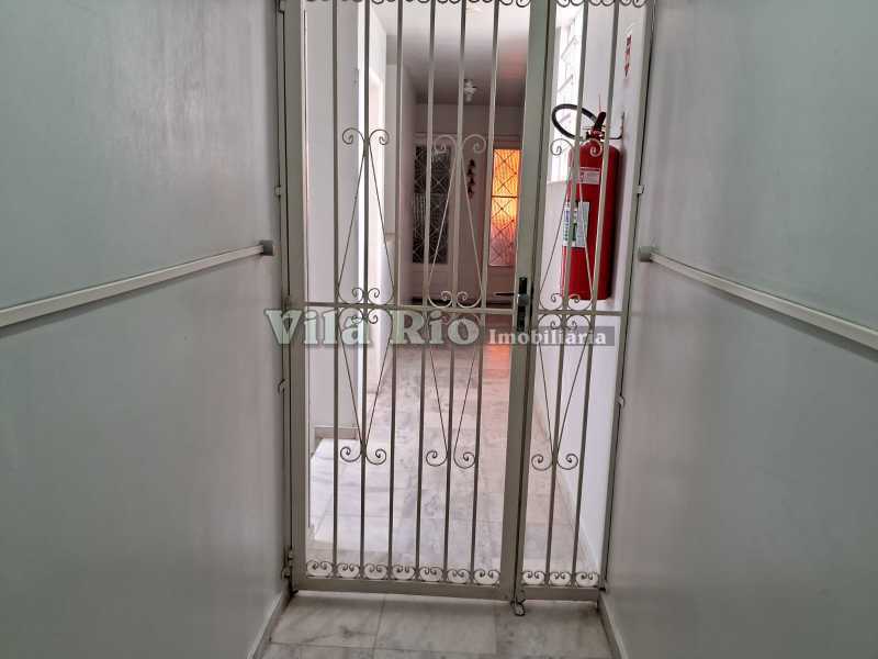 10.1 Acesso ao Apartamento. - 27