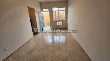 Ótima casa seminova com 02 quartos em Colégio. - VCA20123