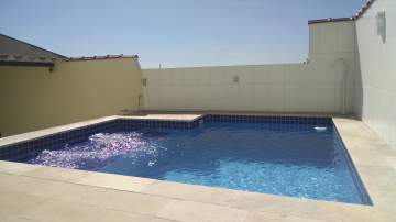 Excelente apartamento tipo casa com piscina. - VAP40016