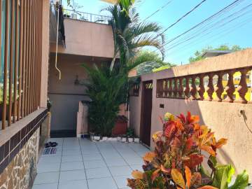 Casa 3 quartos à venda Vila Kosmos, Rio de Janeiro - R$ 600.000 - VCA30173
