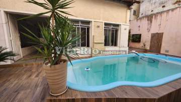Maravilhosa casa duplex, única no terreno com cinco quartos. - VCA50020