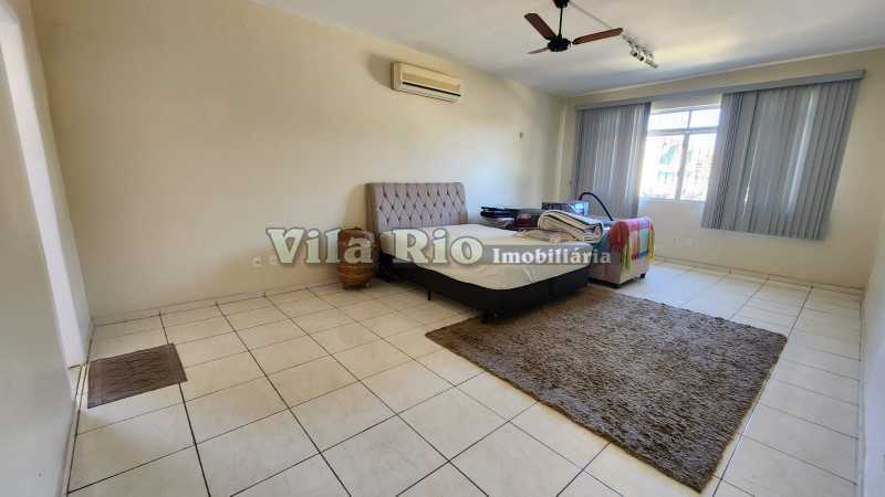 Suíte - Quarto 1. - 18