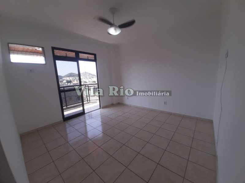 QUARTO ACESSO A VARANDA. - 7