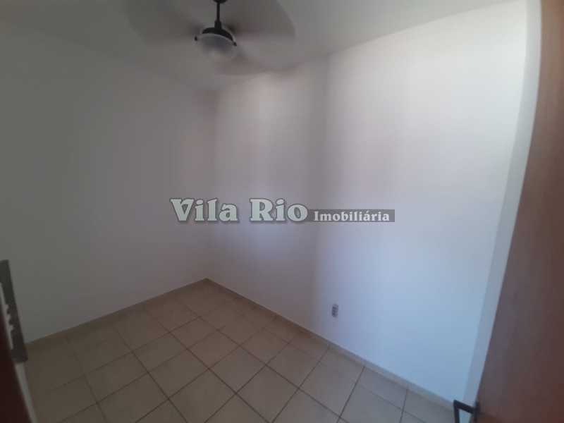 QUARTO EMPREGADA - 12