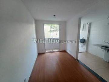 Apartamento térreo localizado em um condomínio com ótima estrutura. - VAP21369