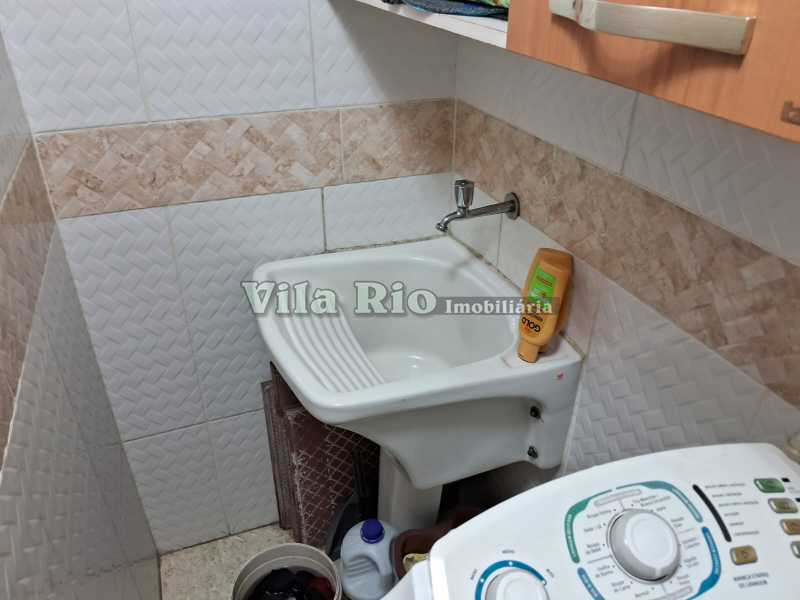 6.! Área de Serviço. - 16