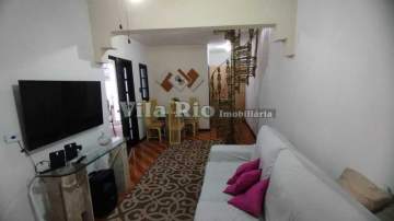 Casa de fundos ampla com 03 andares. - VCV20036