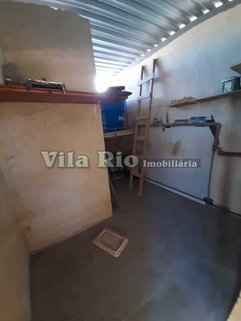 28 TERRAÇO PARTE COBERTA 9. - 28