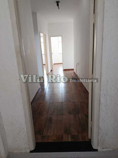 Conheça 10.entrada. do imóvel - APARTAMENTO 02 QUARTOS DE FRENTE EM IRAJÁ - VAP21420 - 11 10.entrada. - 11