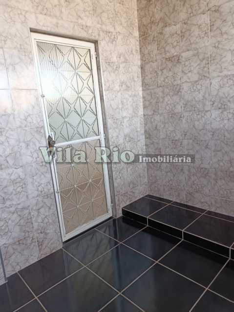 Conheça 11.cozinha.... do imóvel - APARTAMENTO 02 QUARTOS DE FRENTE EM IRAJÁ - VAP21420 - 12 11.cozinha.... - 12