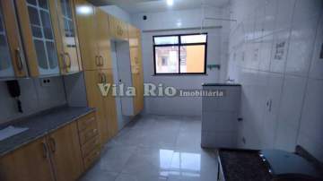 Apartamento sala, 2 quartos com suíte e elevador em Olaria. - VAP21428