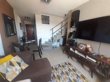 Apartamento 02 quartos sendo 01 suíte coração de Olaria. - VAP21469