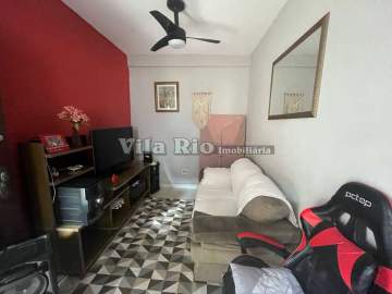 Casa Vila de 02 quartos sendo 01 suíte em Irajá. - VCV20040