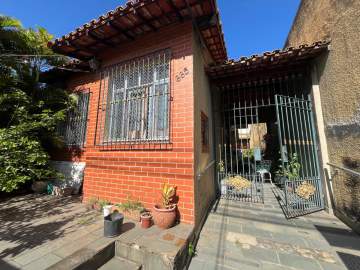 Ótima casa linear com 04 quartos. - VCA40080