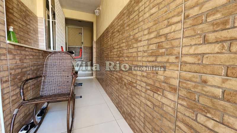 Entrada.1. - 27