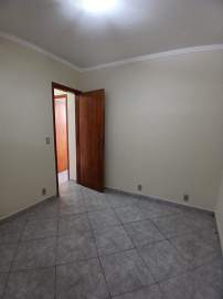 Bom apartamento de fundos na Vila Kosmos. - VAP21504