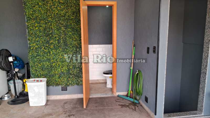 12.1 Lavabo - Terraço. - 27