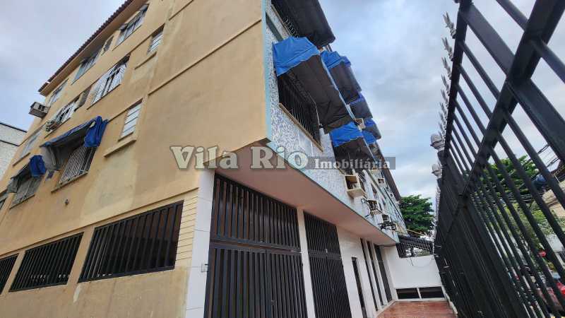 Fachada lateral. - 25