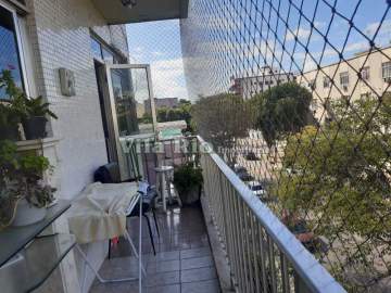 Vendo apartamento de frente 02 quartos mais dependência na Vila da Penha.. - VAP21524