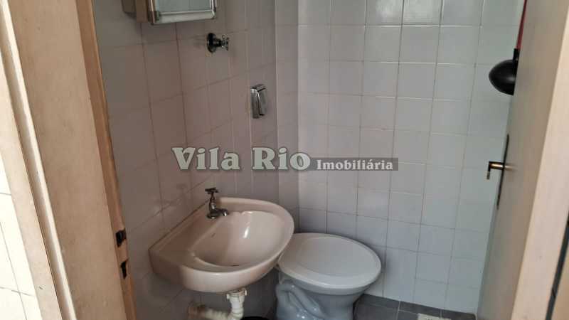 9.3 Banheiro de Serviço. - 26