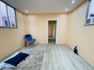 Maravilhoso apartamento, bem arejado e localização privilegiada. - VAP21540