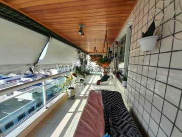 Super apartamento 03 quartos, varandão, ótima localização. - VAP30492