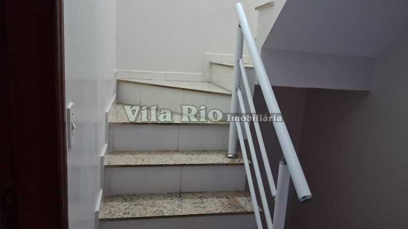10.1 Acesso ao 3º Pavimento. - 23