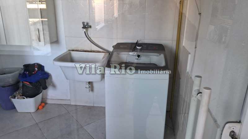 12.1 Área de Serviço Terraç - 27