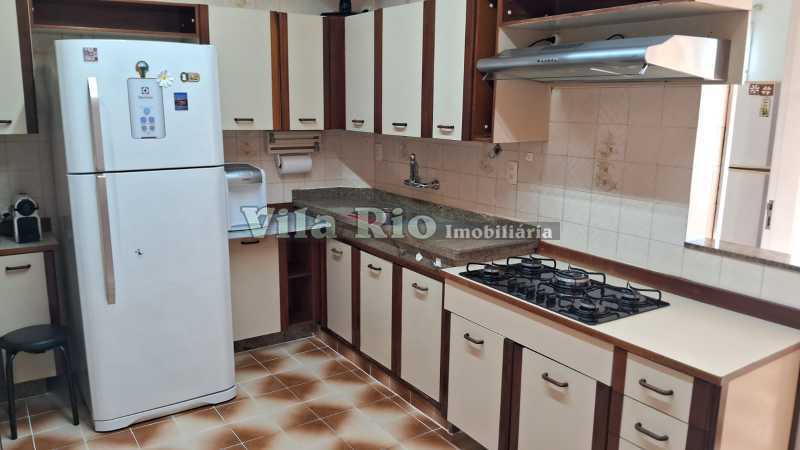 7.1 Cozinha. - 12