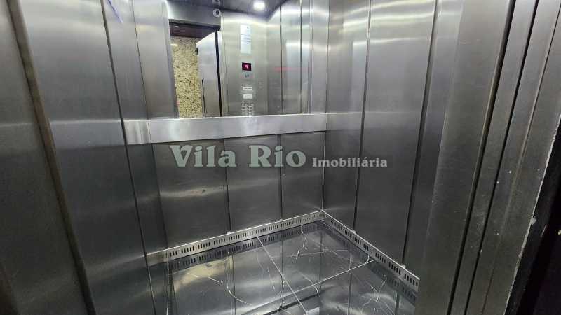 Elevador. - 19