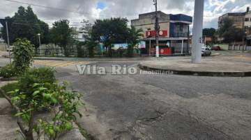 Duas casas no terreno de 463m² próximo ao Supermarket. - VCA20154