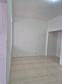 Bom apartamento próximo ao comércio local. - VAP10153