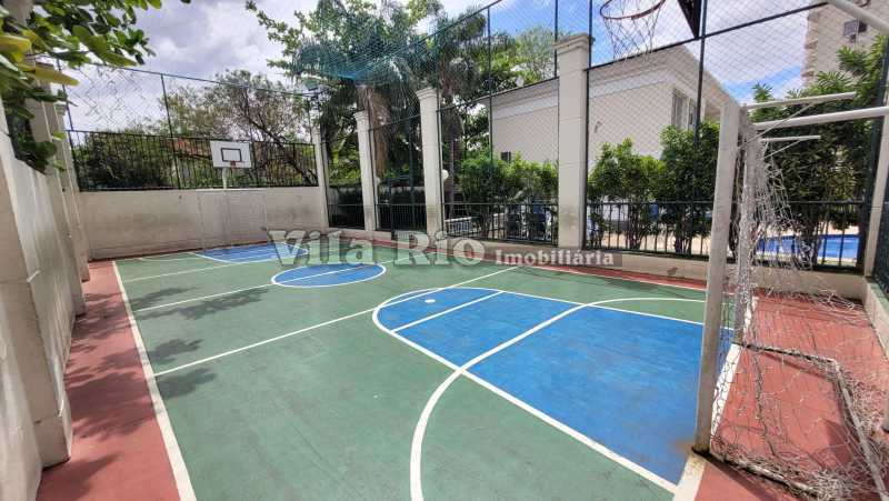 15 Quadra de esportes. - 23